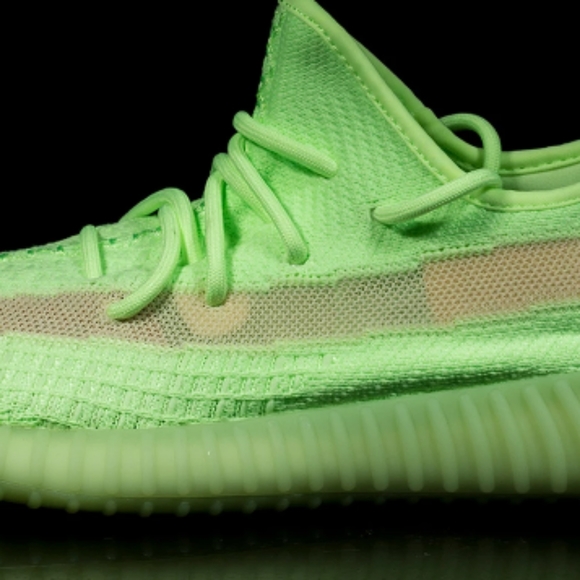 Yezzy boost v2 glow in the dark